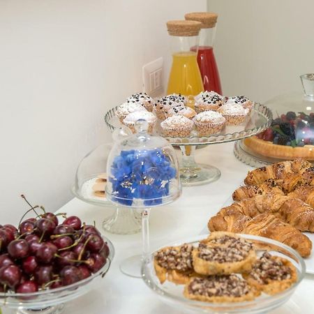 A Un Passo Dal Mare Bed & Breakfast Vieste Bagian luar foto