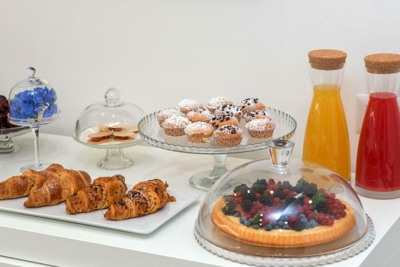 A Un Passo Dal Mare Bed & Breakfast Vieste Bagian luar foto